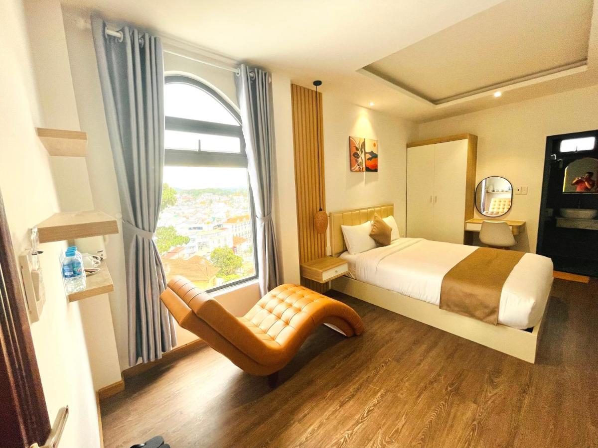 Torino Hotel Dalat Экстерьер фото
