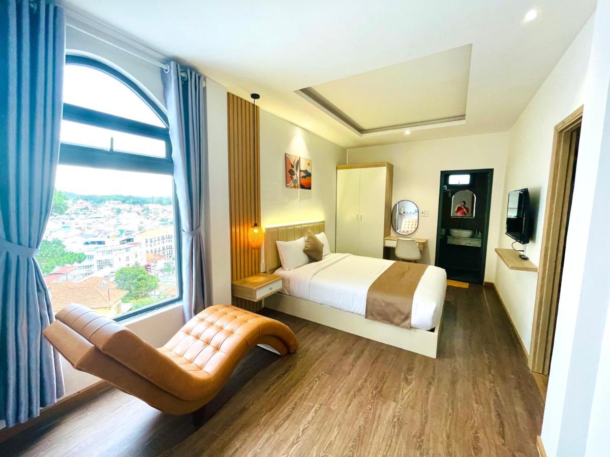 Torino Hotel Dalat Экстерьер фото